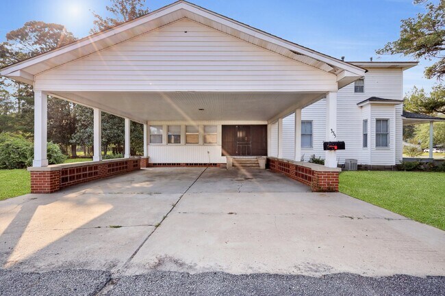 Building Photo - 355 W Orange St