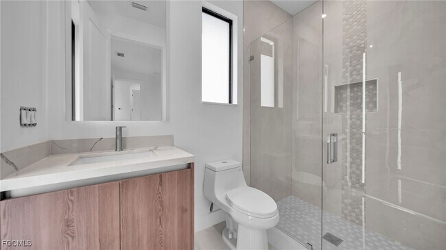 Building Photo - 1713 NW 2nd St