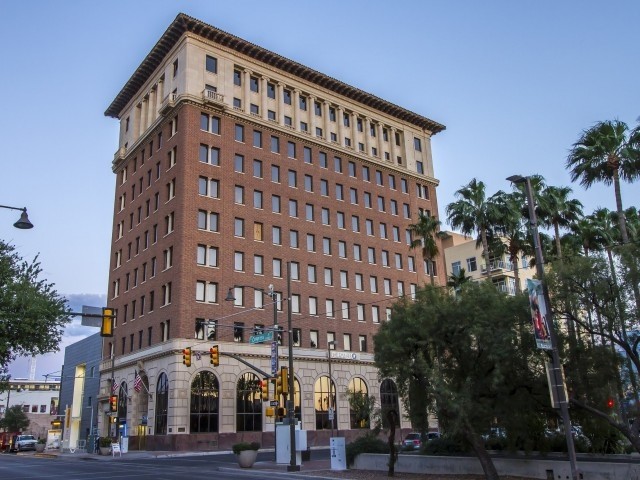 2 East Congress, Historic Building - Two East Congress