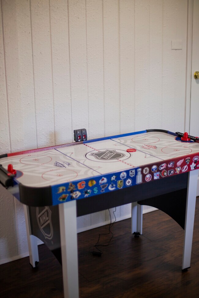Air Hockey - 3333 Frances Ave