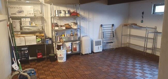 Building Photo - 12 A Dock