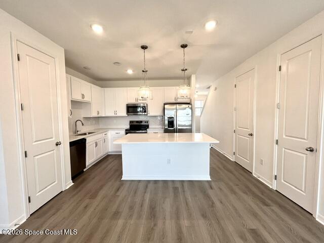 Building Photo - 1239 Bluewater Ln