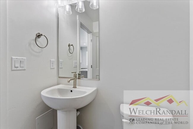 Building Photo - Brand New Townhome for Rent in West Haven