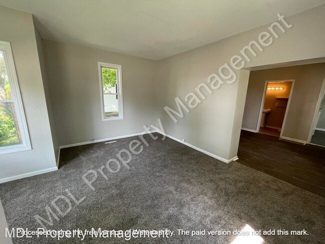 Building Photo - 3 br, 1 bath House - 1323 Fraser