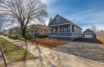 Building Photo - Charming Fully Renovated Home in the Heart of Southeast Portland