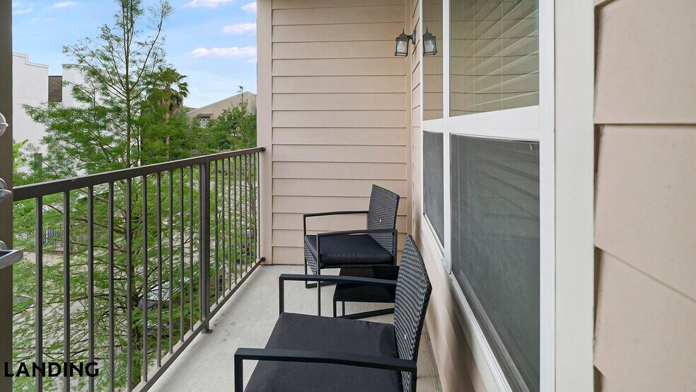 Building Photo - 155 Birdsall St