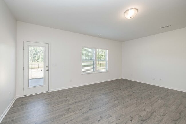 Building Photo - 4 Bedroom Home - Stonebridge Fairways - AV...