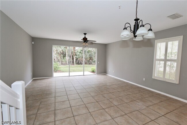Building Photo - 1055 Albany Ct