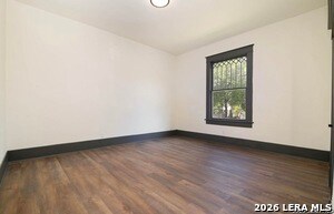 Building Photo - 207 Loretta Pl