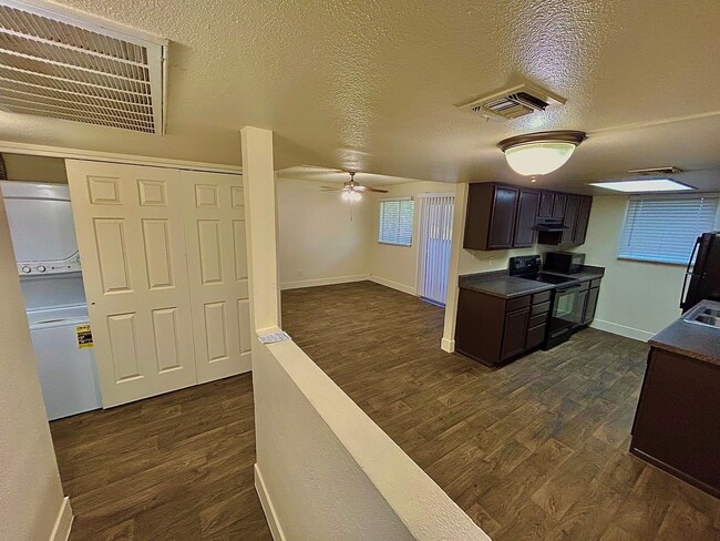 Design B 826 sq. ft. 2x2 - Azara Tempe