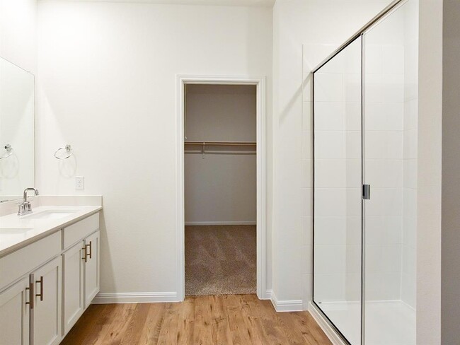 Building Photo - 1916 Pogonip Pl