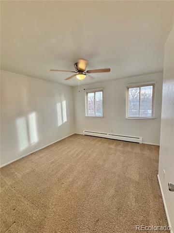 Building Photo - 3827 Oak St