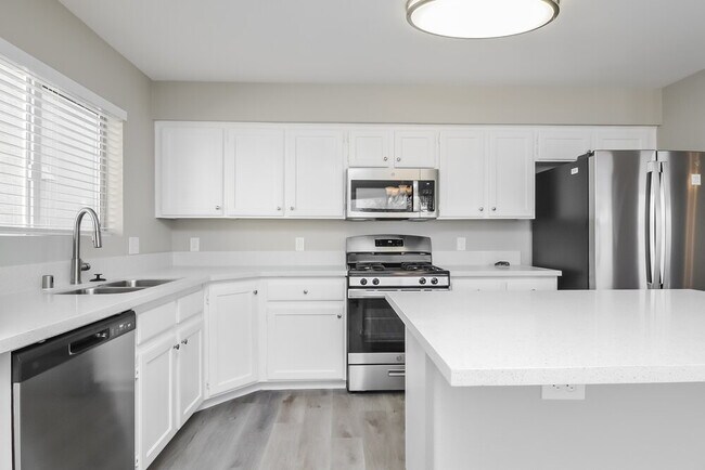 Building Photo - 2929 Deep Creek Ln