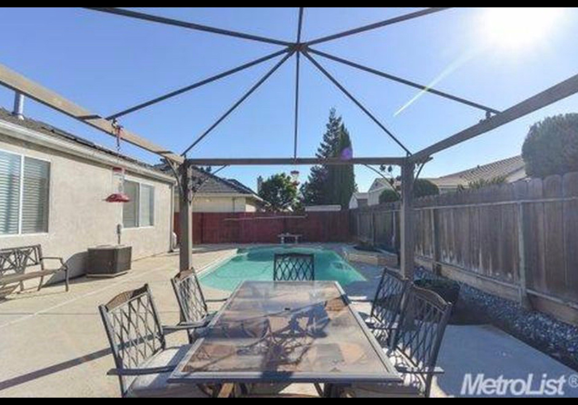 Building Photo - 1634 Sierra Creek Dr