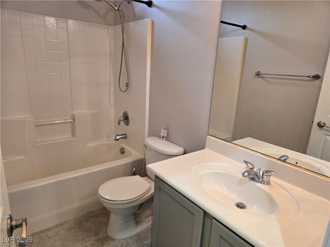 Building Photo - 993 White Glacier Ave