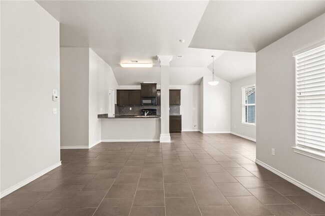 Building Photo - 7308 Kolda Dr