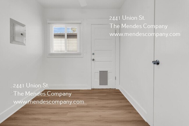 Building Photo - 2441 Union St