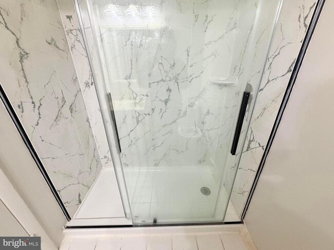 Building Photo - 694 Hickory Ridge Rd