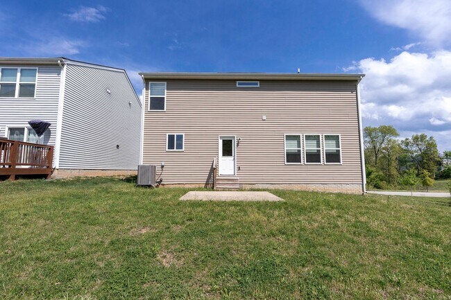 Building Photo - 12064 Parkview Trace Dr