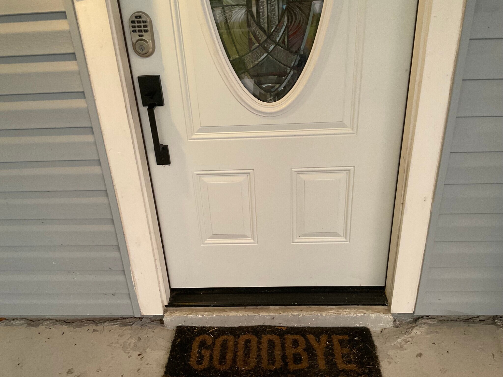 Front door entrance - 2692 Cedarbrooke Dr