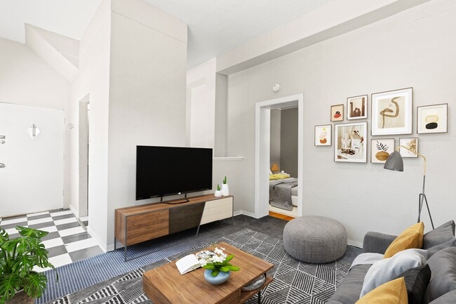 Primary Photo - Cross Park Apartments