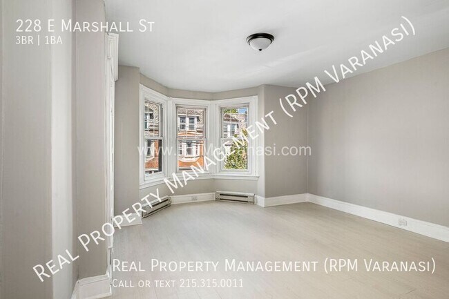 Building Photo - Spacious 3-Story Gem in Norristown with Mo...