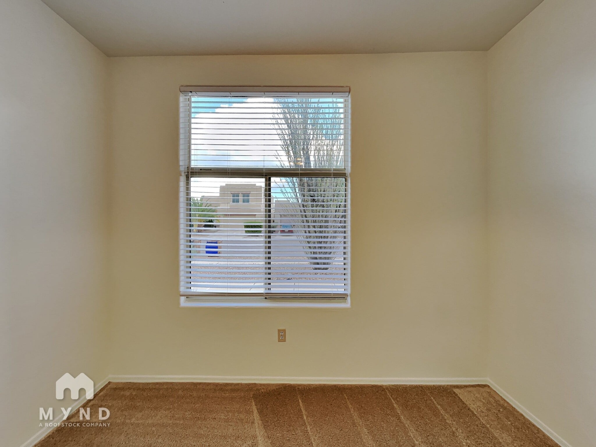 Building Photo - 1293 W Crystalline Way