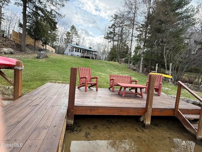 Building Photo - 3320 Travis Point Way