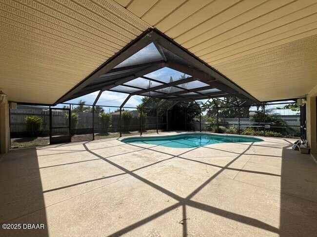 Building Photo - 4350 Candlewood Ln