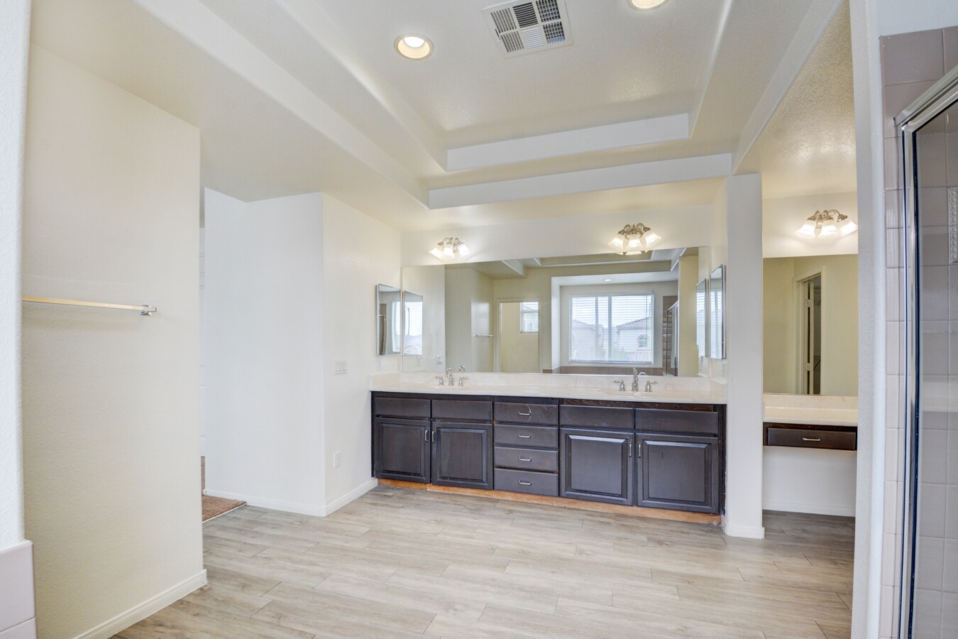 Building Photo - 9003 Greek Palace Ave