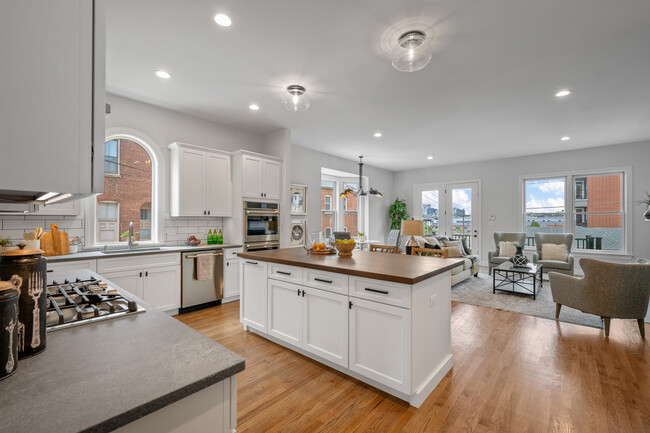 Great Room & Kitchen - 2245 Hickory St