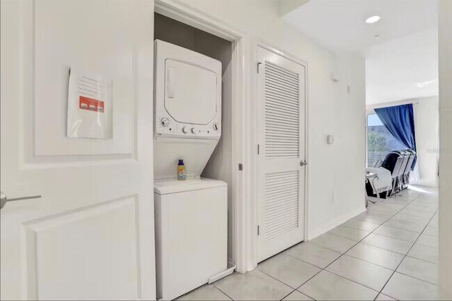 Building Photo - 4751 Clock Tower Dr