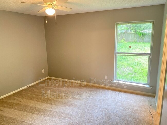 Building Photo - 3681 Barberry St