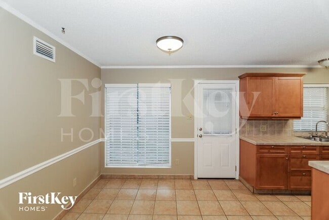 Building Photo - 1541 Flamingo Rd