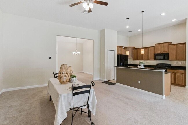 Building Photo - 5832 Tarleton Way