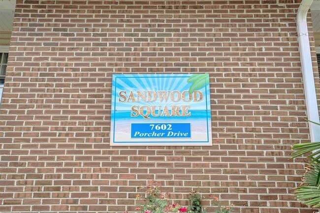 Building Photo - 7602 Porcher Dr