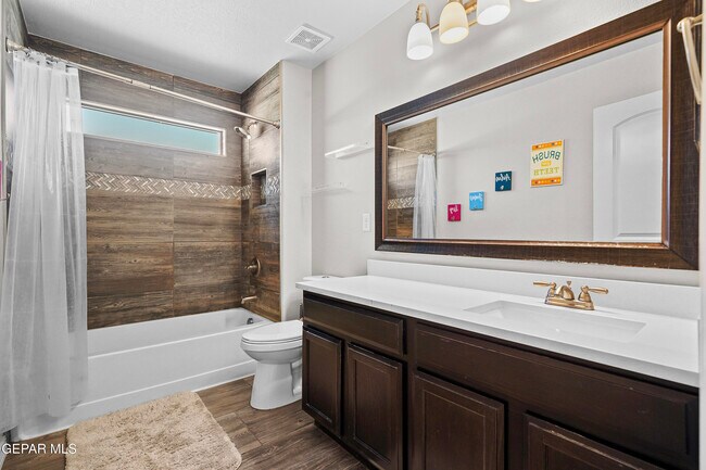 Building Photo - 4524 McBee Ct