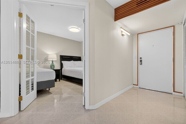 Building Photo - 2401 Collins Ave