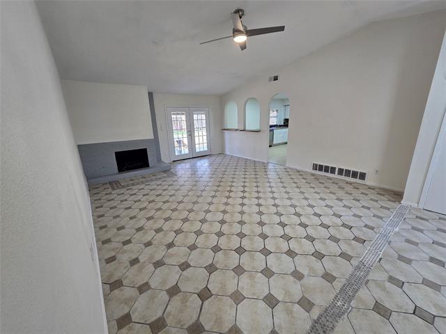 Building Photo - 3304 Crestforest Cir