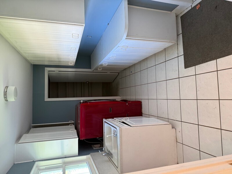 Building Photo - 2373 N 1200 E