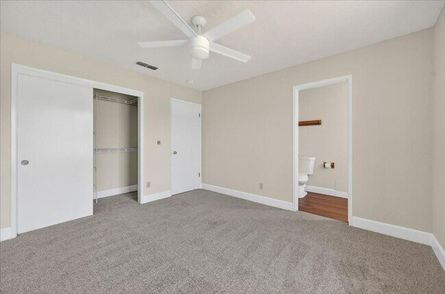Building Photo - Nicely Remodeled North Fresno 3/2