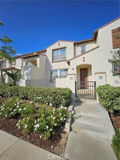 Building Photo - 37 Bijou