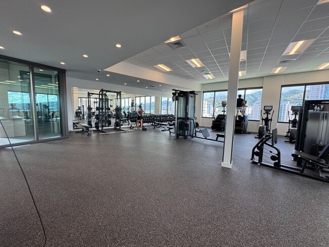 Building Photo - 1500 Rycroft St