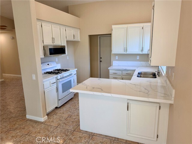 Building Photo - 4238 Brookside Dr