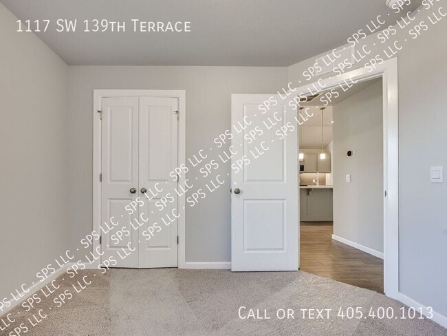 Building Photo - 1117 SW 139th Ter