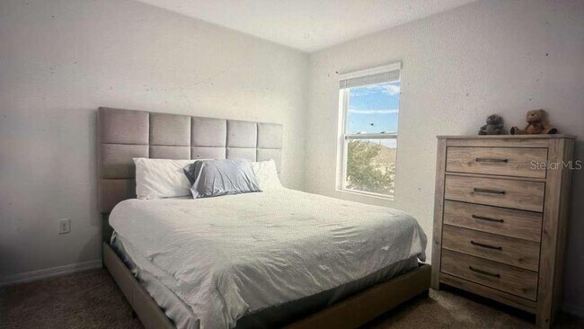 Building Photo - 1872 Rustic Falls Dr