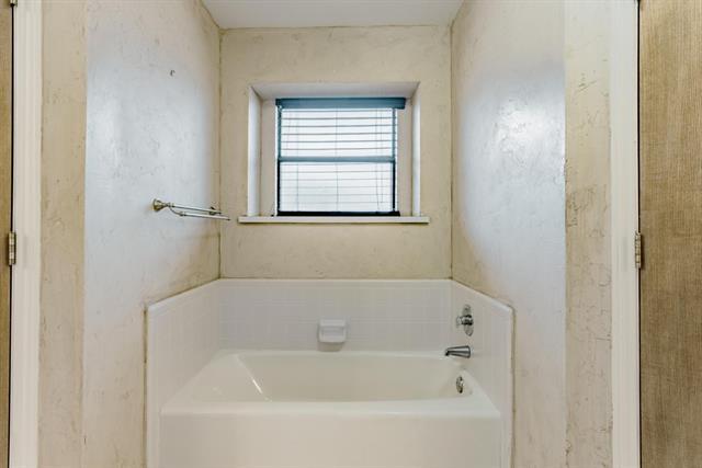Building Photo - 3100 Green Country Ct