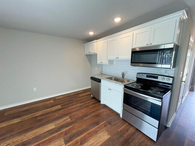 Building Photo - 2732 Ginger Ct