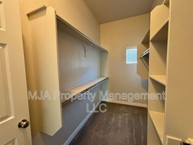 Building Photo - 7947 S 5095 W