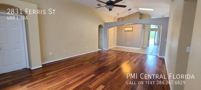 Building Photo - 2831 Ferris St
